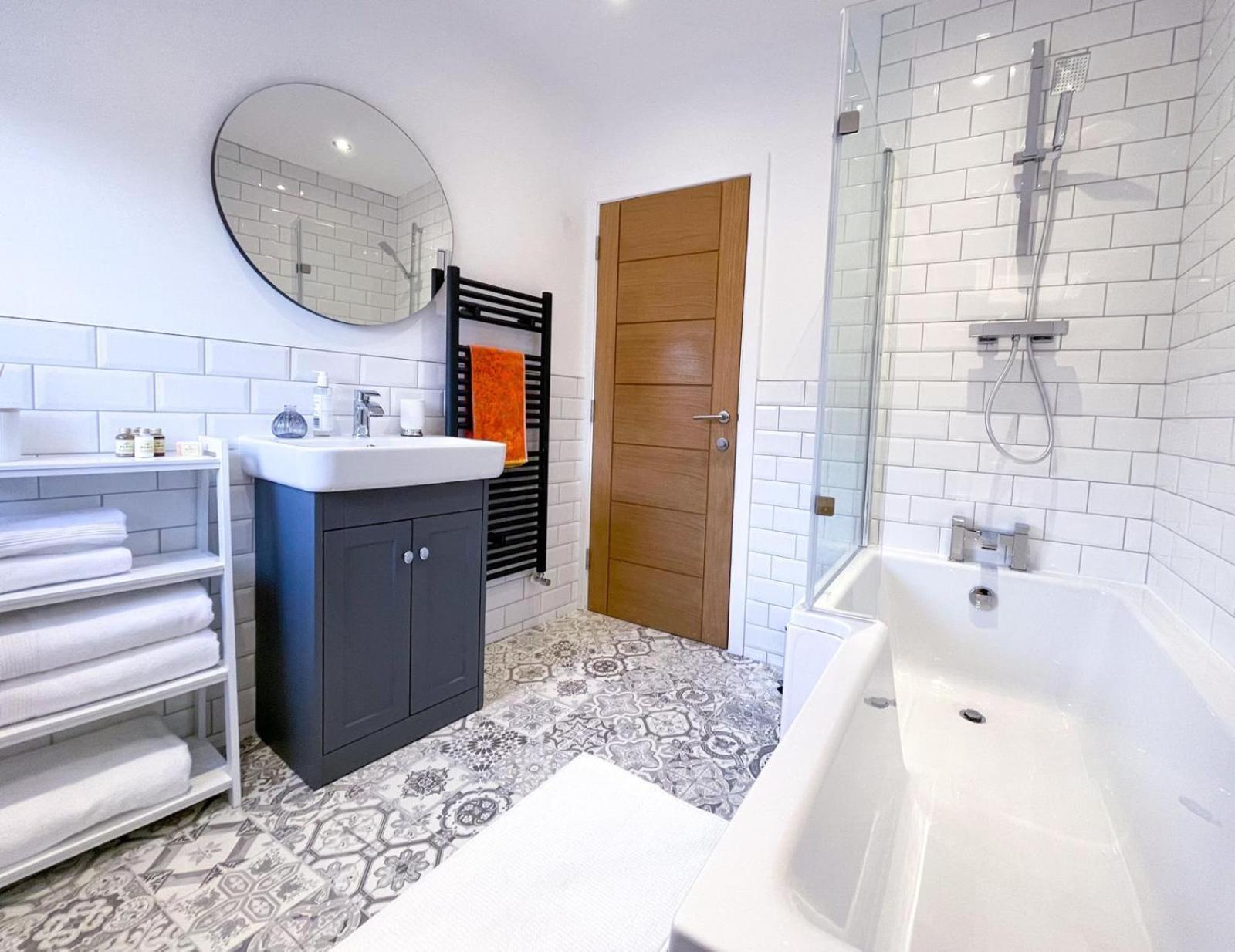 Juliet Beautiful 1 Bedroom, Central, Modern Space. Darlington  Exterior photo